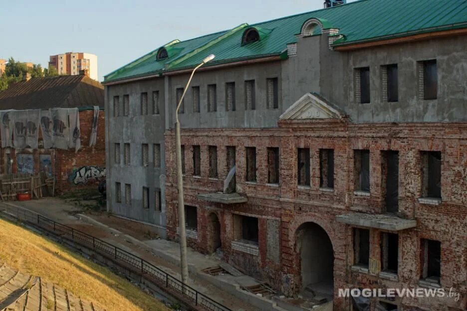 Могилев улица лазаренко. Могилев заброшки. Могилев долгострой. Могилев 212000 ул. Лазаренко, 33. Улица Лазаренко 63 в Могилеве.