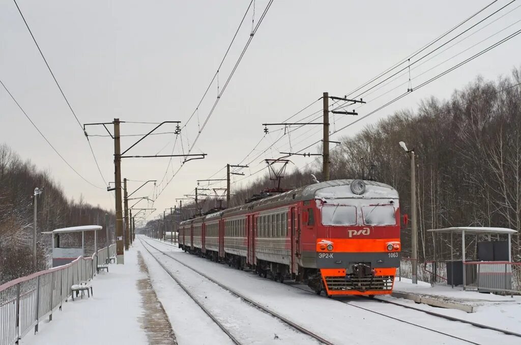 Электропоезд эп2д Рязань. Электропоезд Голутвин Рязань. Рязанская электричка. Электричка Рязань 1. Скоростная электричка рязань