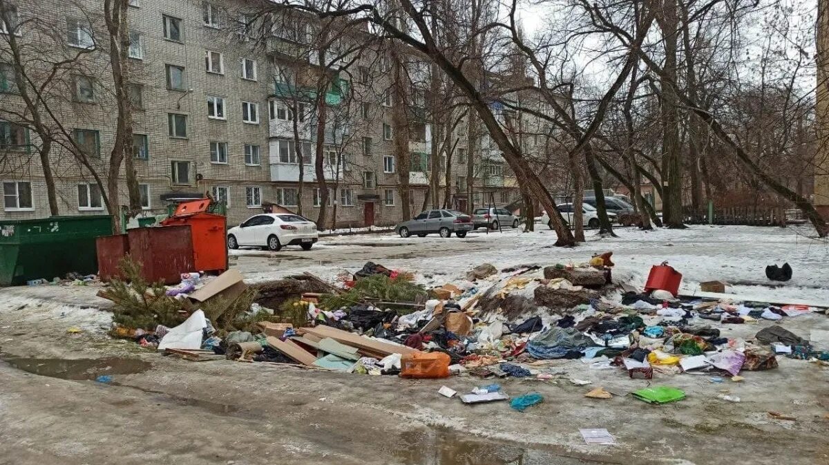 Воронеж бедные районы. Левобережный район Воронеж. Воронеж р н Левобережный. В районе мусорке