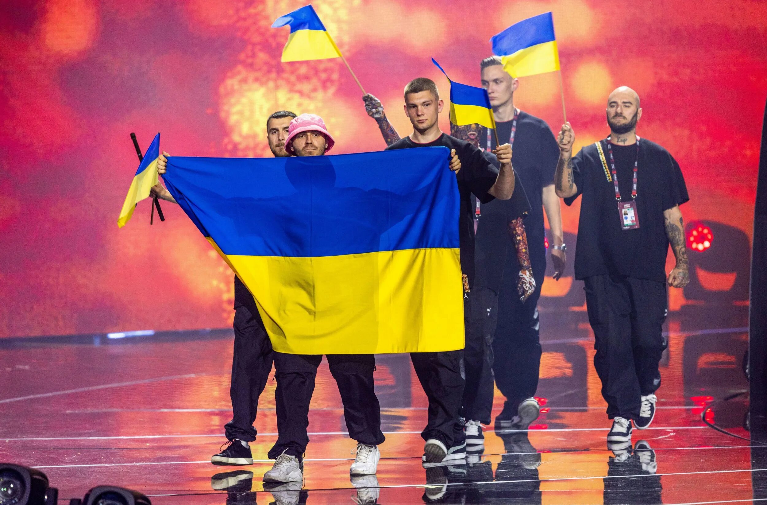 В какой группе украина. Евровидение 2023 Украина. Калуш Украина группа. Победа Украины на Евровидении 2022. Евровидение 2022 Украина фото.