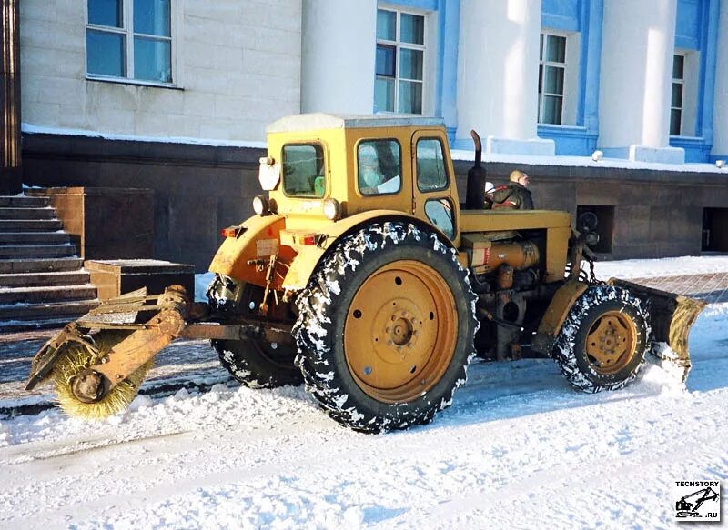 Трактор т 40 ап. ЛТЗ-40 трактор. Коммунальный трактор т 40. Трактор т-40 ам новый. Трактор т 24