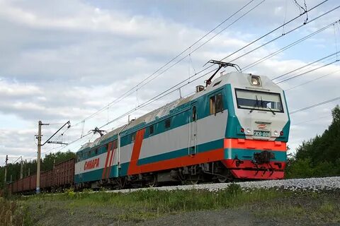 Электровоз 2эс6