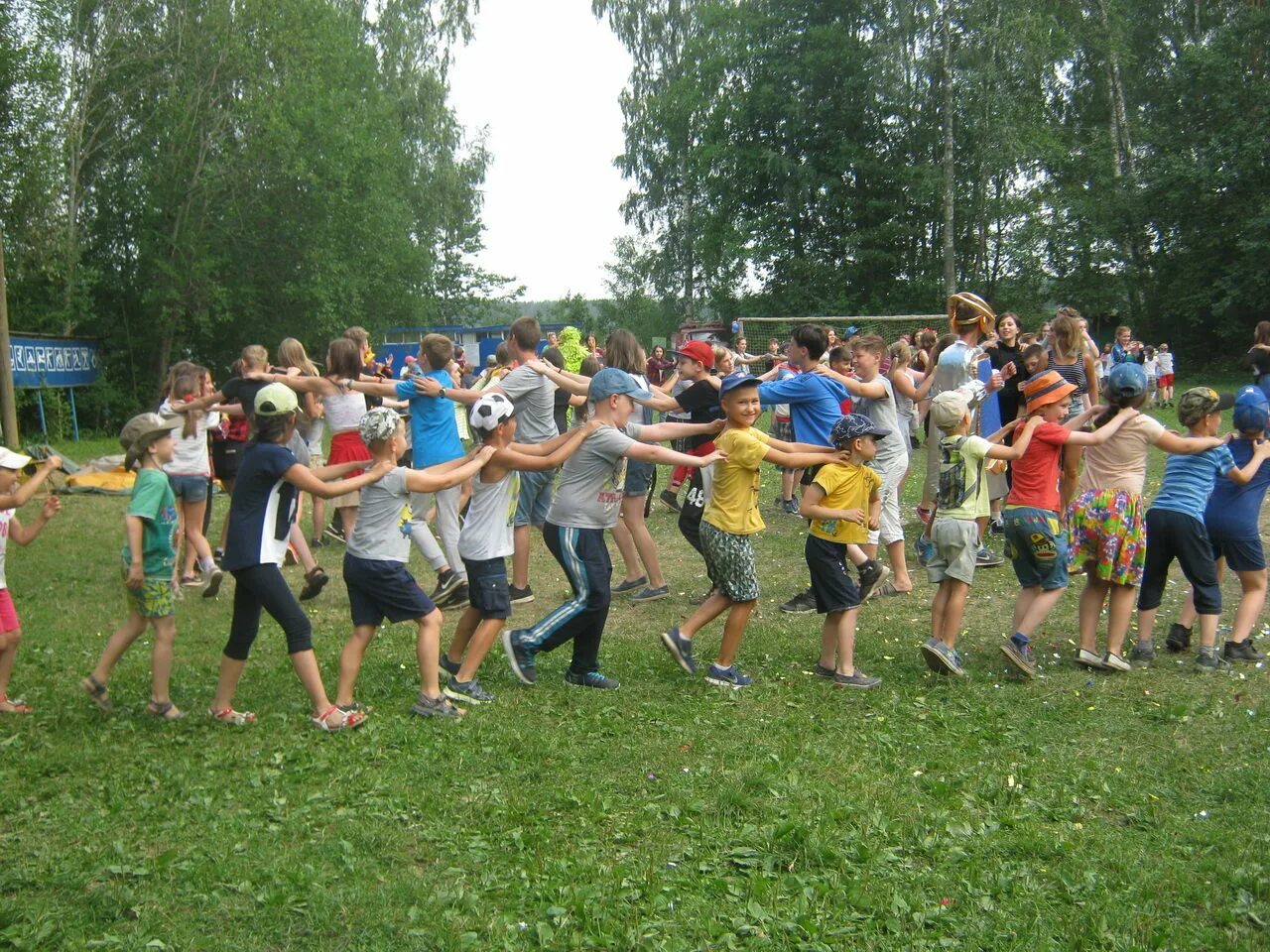 Путевки в лагерь в новгороде. Детский лагерь маяк нижегородская область. лагерь маяк сосново колосково.