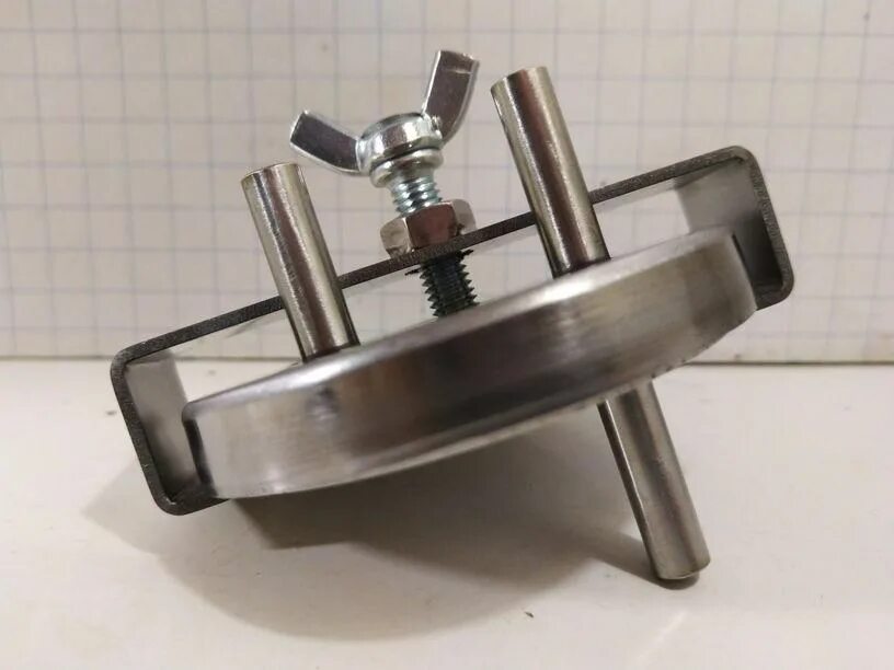 крышка для сухопарника бк 10. сухопарник-барботер на банку. банки винты сверху. крышка сухопарника под банку. сухопарник для самогонного аппарата.