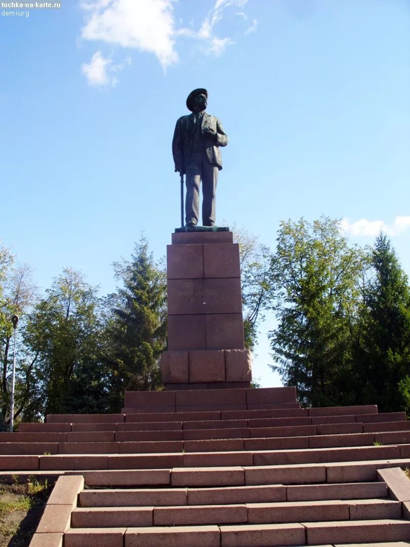 В. Памятник мичурина в мичуринске. Мичурина). Мичуринск тамбовская область. Памятники мичуринск тамбовская.