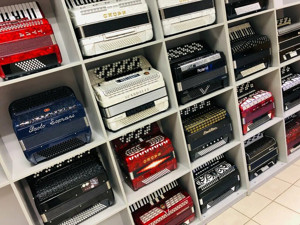 аккордеон шоп проспект мира 78а. музыкальный магазин баяны. баян трехрядный «тула» 210. аккордеон готово выборный виктория. аккордеон юпитер готово выборный.