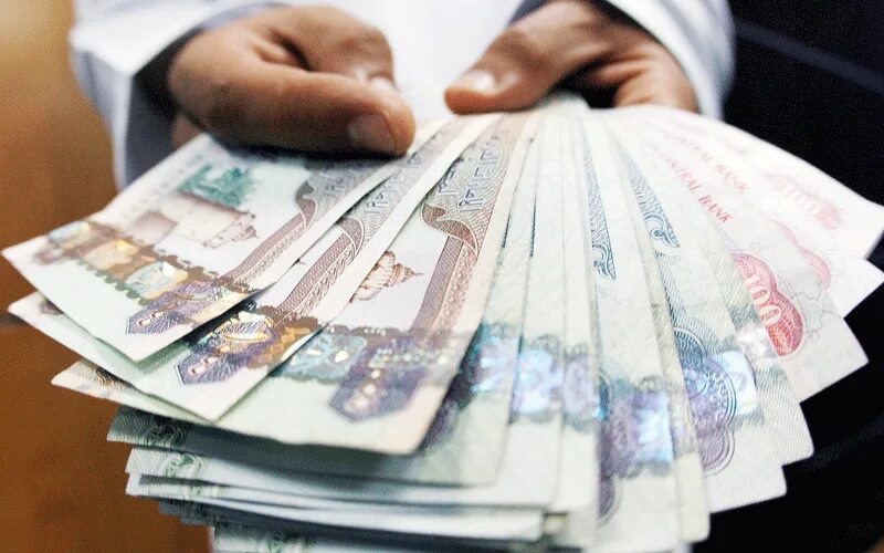 Менять доллары на дирхамы. Деньги ОАЭ. Деньги арабских Эмиратов. Национальная валюта ОАЭ. Деньги дирхамы.