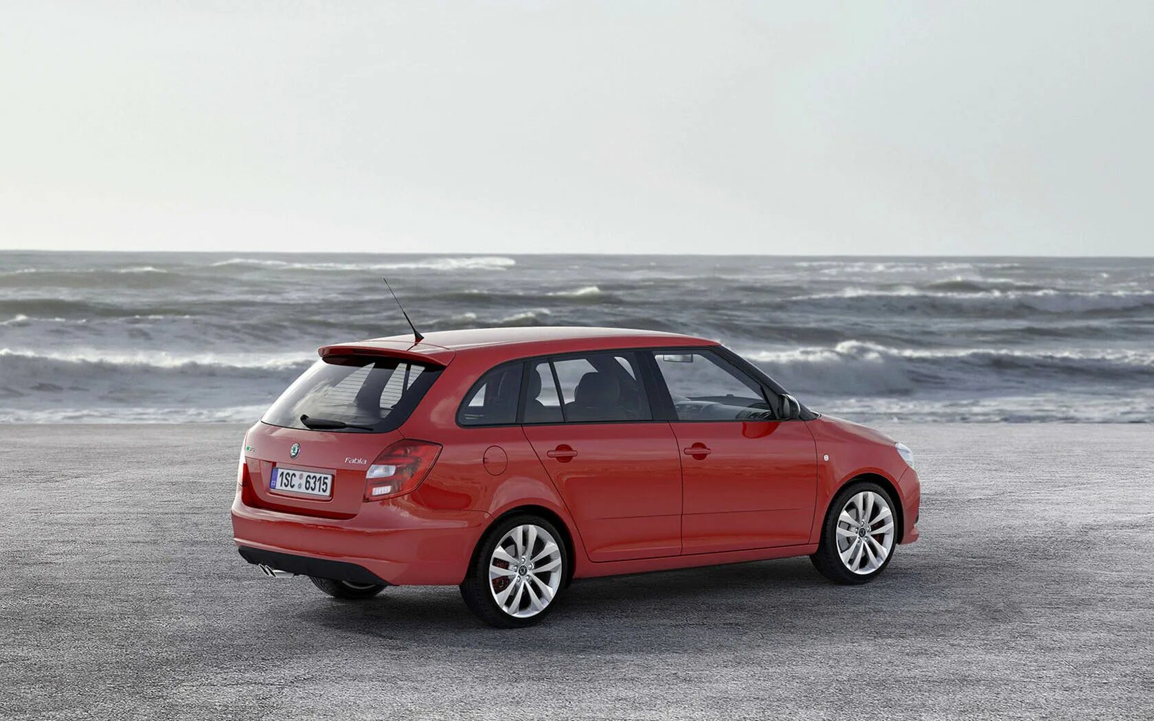 Skoda octavia combi. Легковые автомобили комби. Легковые автомобили комби. Skoda fabia универсал. Легковые автомобили комби.