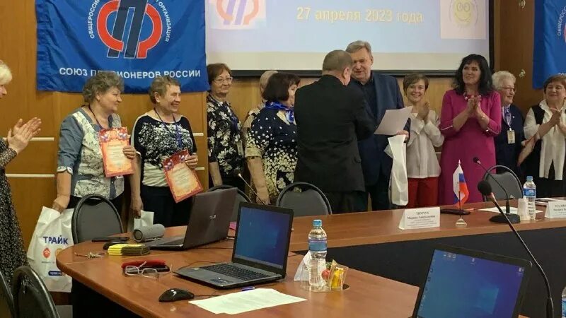 Музыкальная школа чайковского. Соцзащита александров революции 72. Информационные встречи с населением. Мамадыш начальник соцзащиты. Соцзащита александровское.