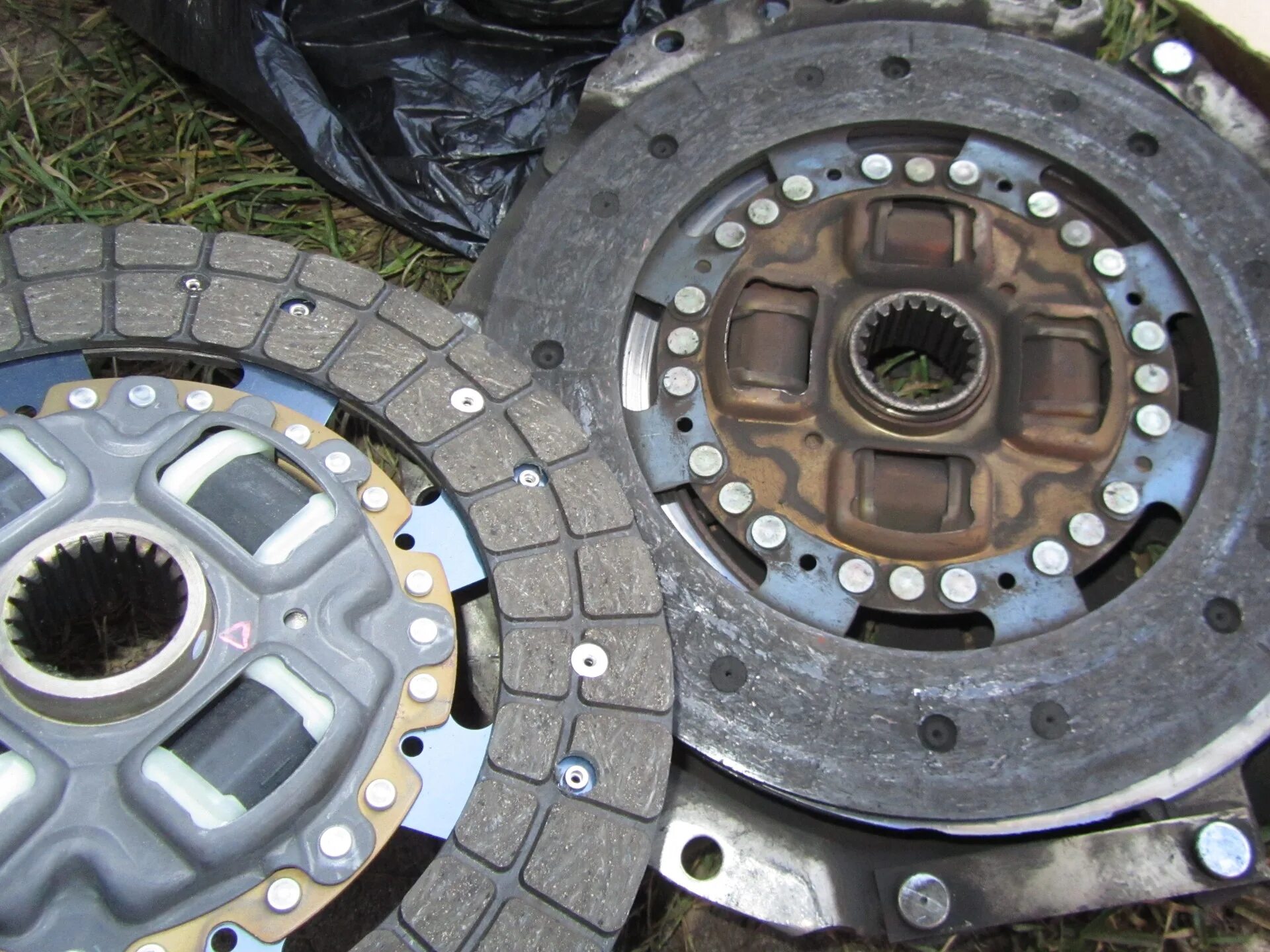 Gearbox side