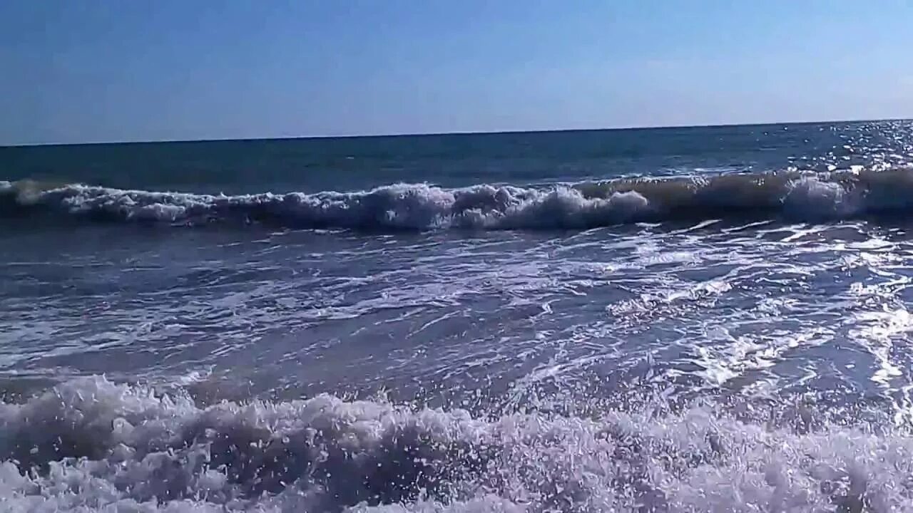 Песня черные волны черного моря. Обои на рабочий стол море шторм. Люблю море ютуб (Новороссийск).