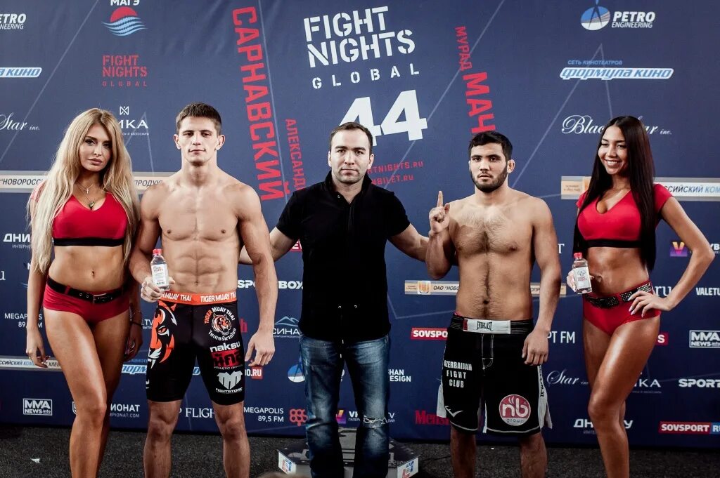 AMC Fight Nights взвешивание. Представитель файт Найтс. Ведущая Fight Nights.