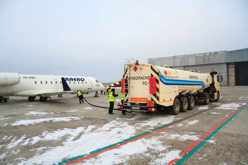Наземные службы аэропорта. Новый аэропорт емельяново красноярск. Открытие красноярского аэропорта. Емельяновский аэропорт красноярск. Аэропорт емельяново красноярск.