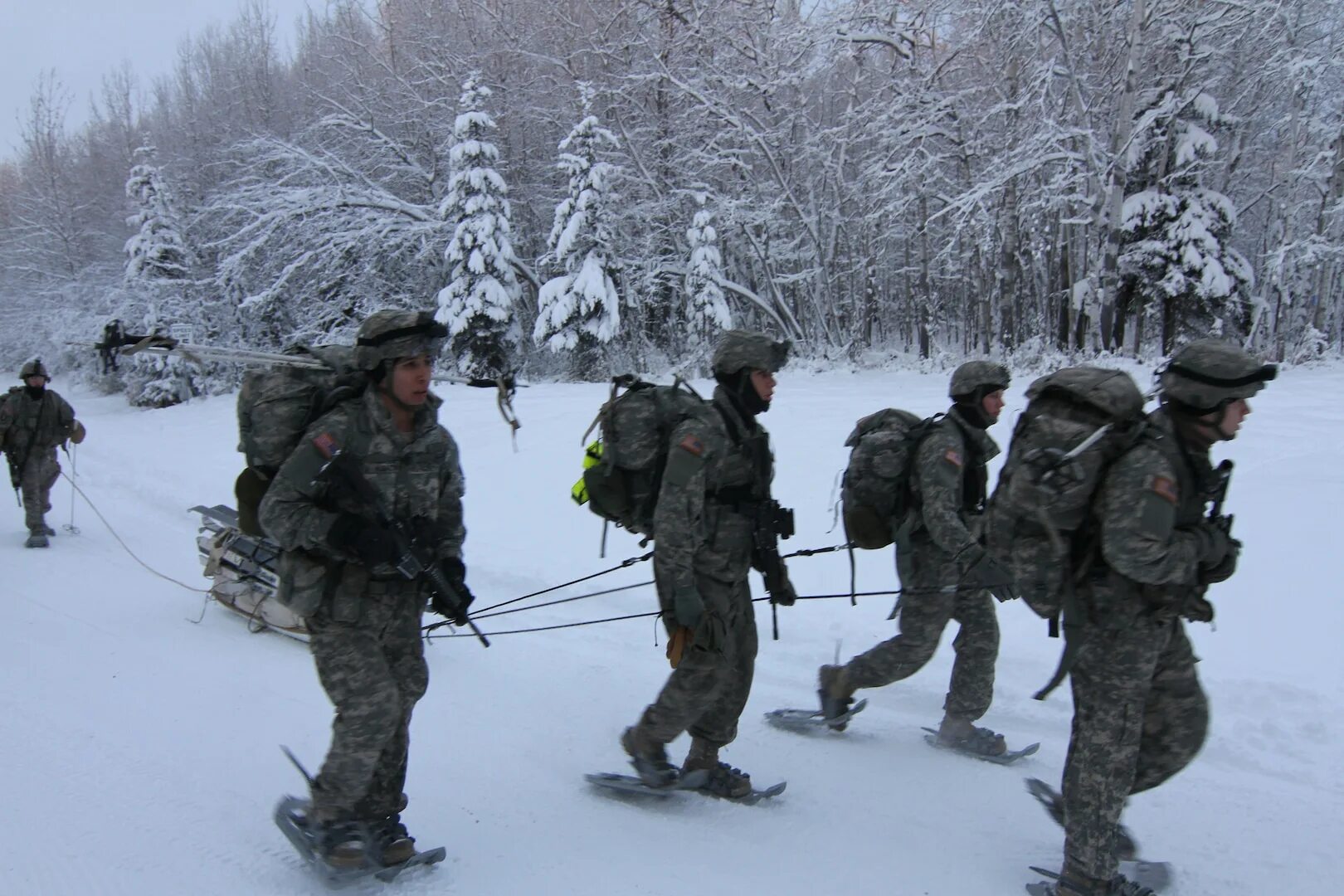 Авантюра форум украина. Американские солдаты на Аляске. Alaska Army Forts. Us Army Garrison Alaska - Fort Wainwright.