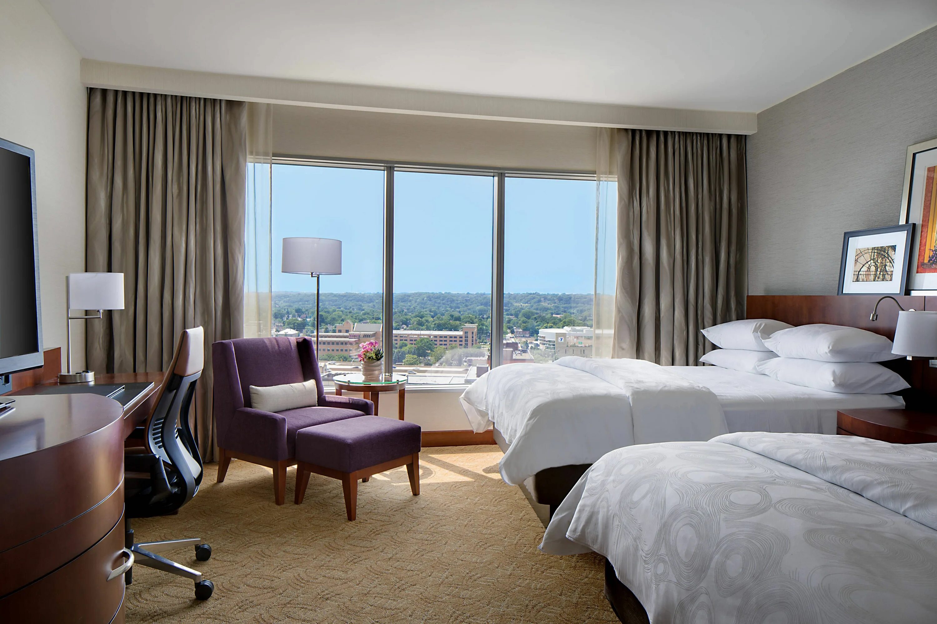 Марриотт номера. Марриотт гранд отель. вид из отеля marriott воронеж. вид из номера в отеле мариот воронеж.