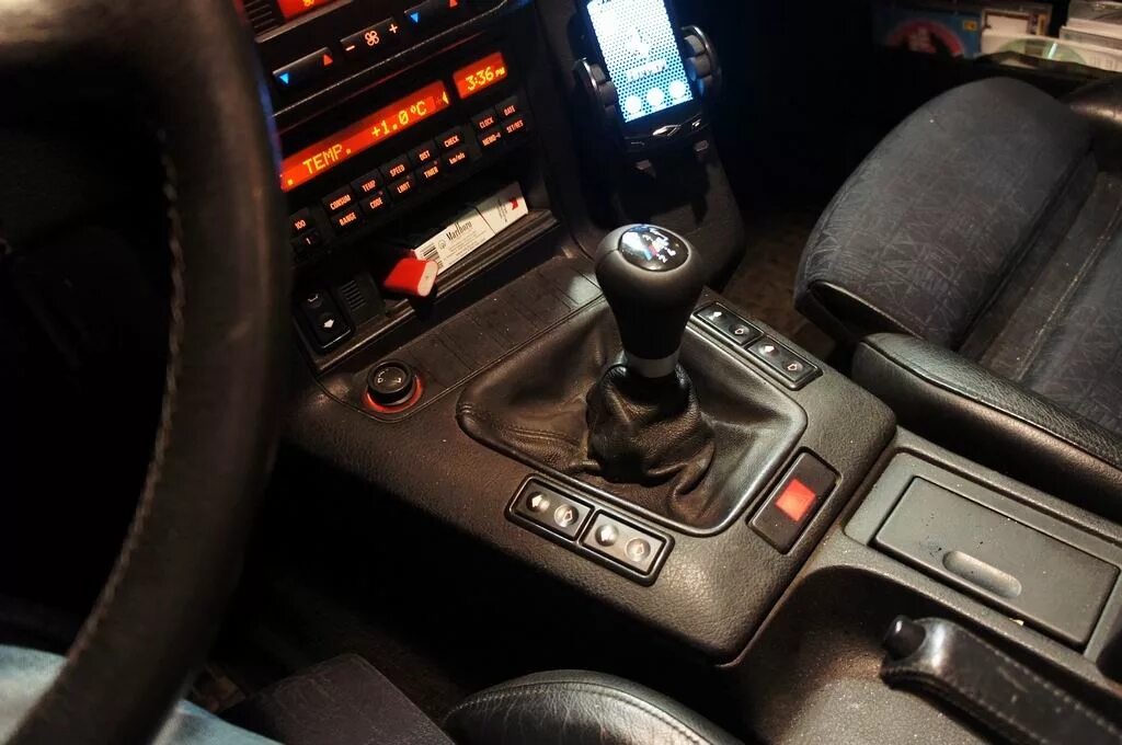 Кпп бмв е46. Консоль бмв 328. консоль от bmw f48 в e46.