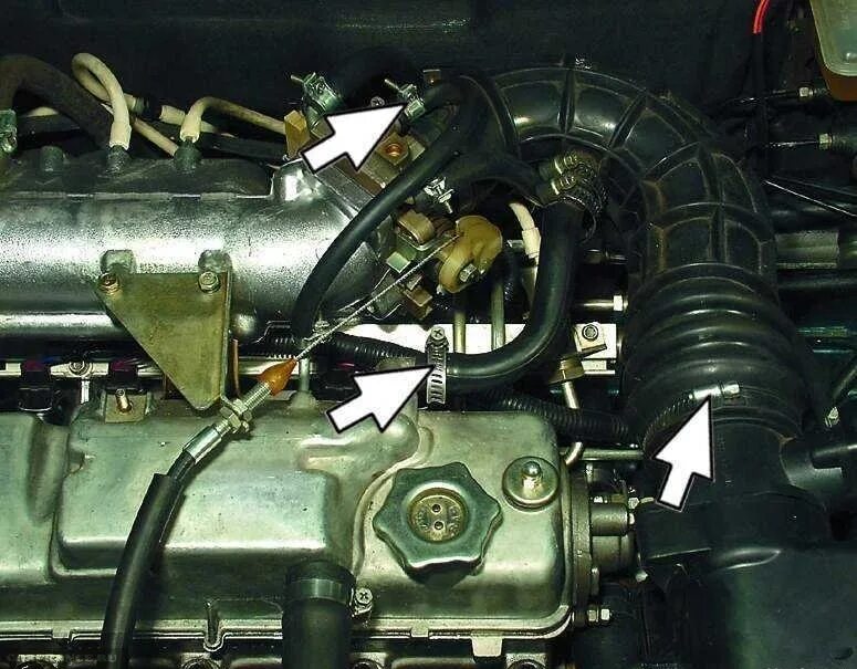 Шланг вентиляции дроссельной заслонки ВАЗ 2114. Шланг ресивера ВАЗ 2114. Патрубок на коллектор ВАЗ 2115. Шланг воздуха дроссельной заслонки ВАЗ 2110.