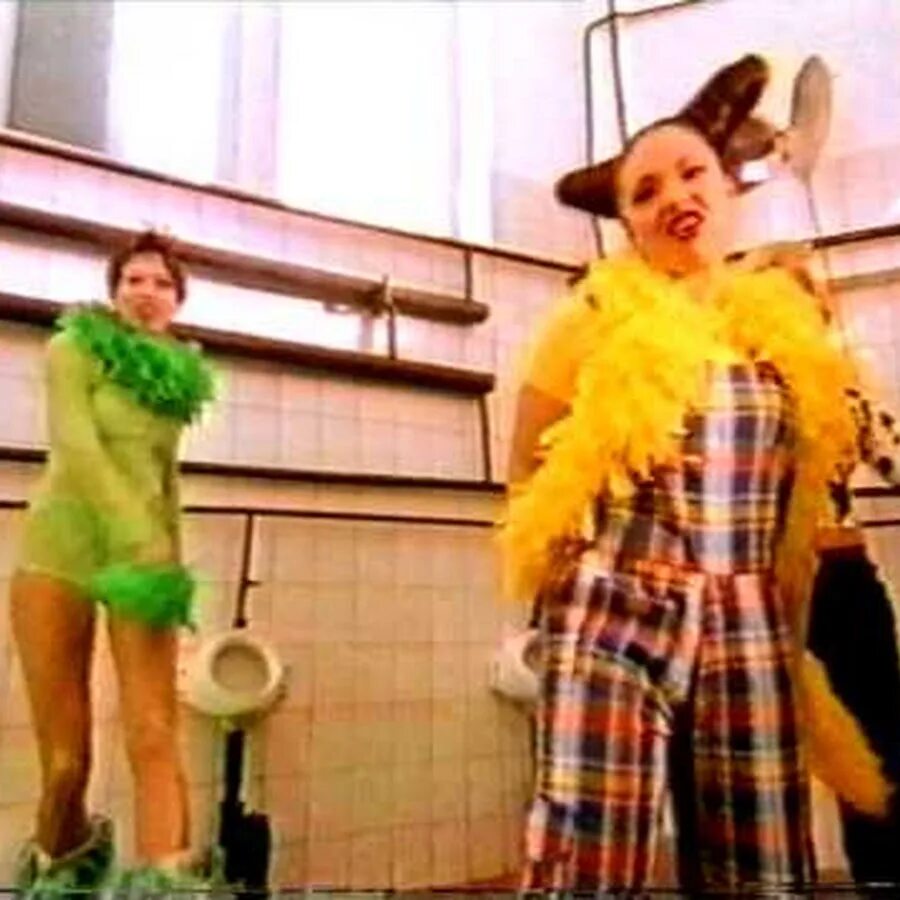 экипаж (feat. день ла. ю-ла project группа сволочь текст. группа ю-ла. ю ла.