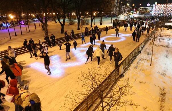 Речной парк каток. Парк Северного речного вокзала каток. Каток парк дружбы Речной вокзал. Каток в парке Дружба Речной вокзал. Каток Дружба Москва.