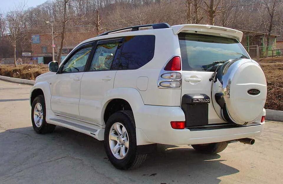 Плюсы и минусы прадо. Toyota land cruiser prado 120. land cruiser prado 120 белый. тойота прадо 120 кузов. toyota land cruiser prado 120 белый.