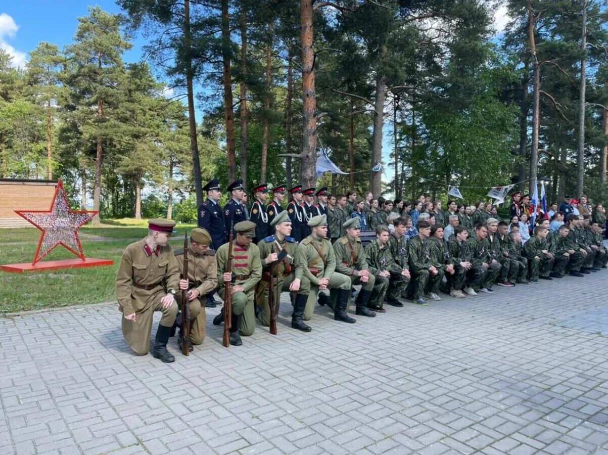 Лагерь молодежный Ленинградская область. Молодежный лагерь во Всеволожске. Лагерь молодежный Ленинградская область НВП. Лагерь в Зеленогорске Ленинградской области Молодежная. Центр лагерей молодежный