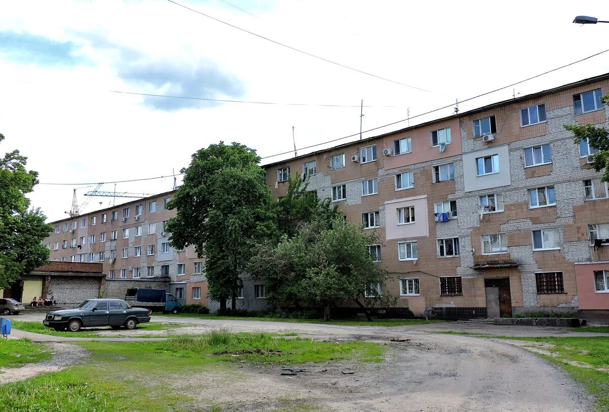 Ньютона ярославль. Ул ньютона 30. Ньютона 30 ярославль. Ул ньютона 30. Гбуз яо клиническая больница 2 поликлиника взрослая 2 ярославль.