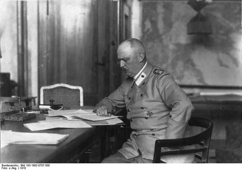 Слова немецкого генерала. Генерал Эрих Людендорф. Эрих Людендорф немецкий генерал.