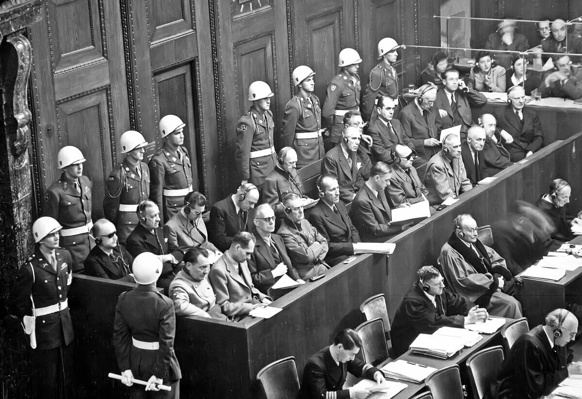 трибунал в нюрнберге 1945. суд над нацистскими преступниками в нюрнберге. международный военный трибунал 1945. нюрнбергского международного военного трибунала. международный военный трибунал 1945.