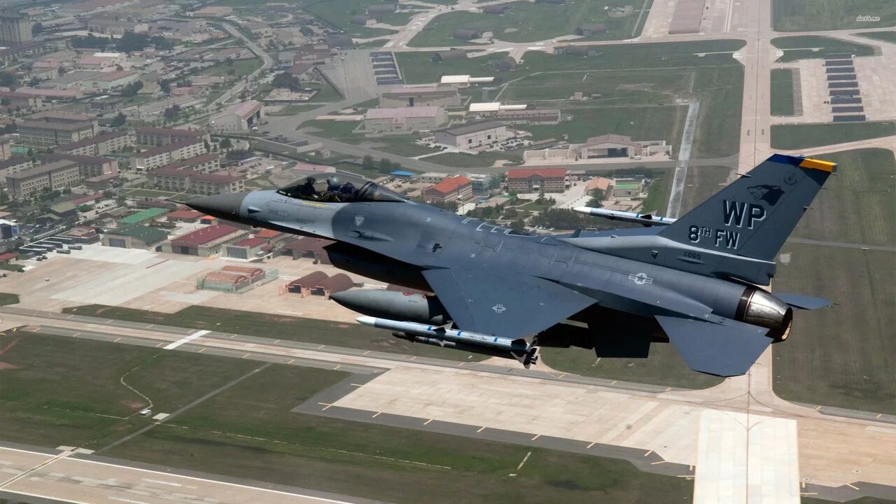 General dynamics f-16 fighting falcon. F-16 fighting falcon. F16. F16 истребитель. F-16 пакистан.