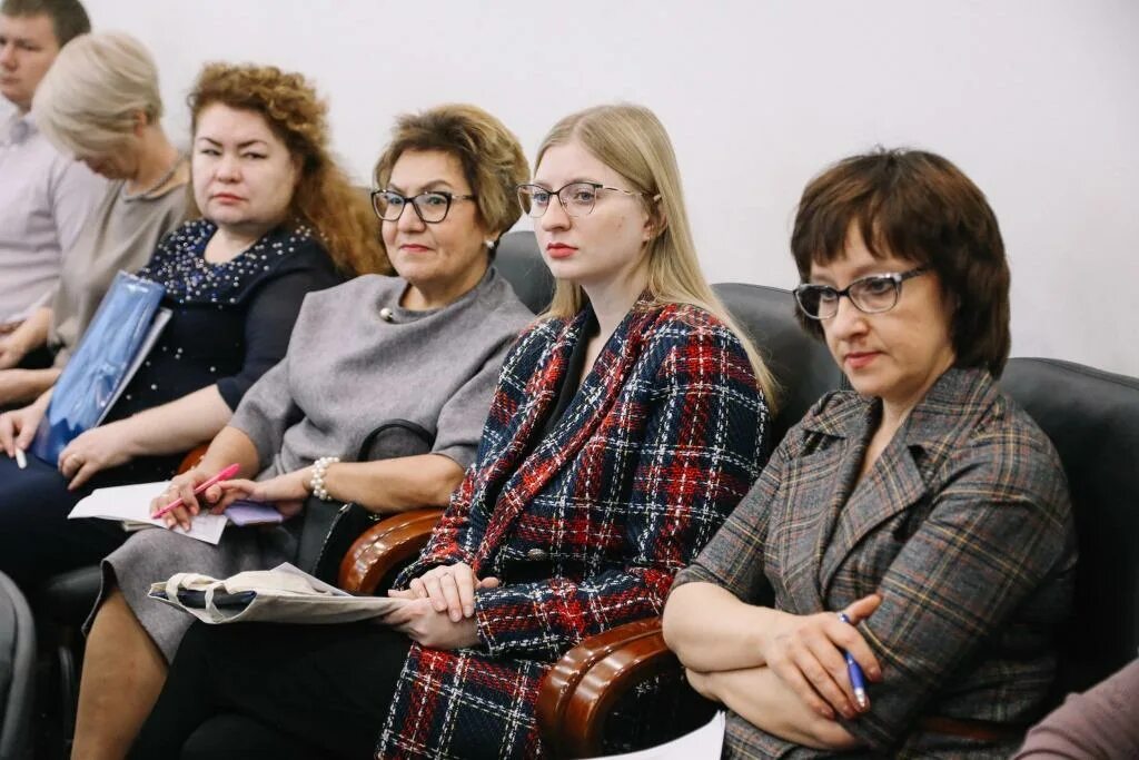 сургут педагогический состав