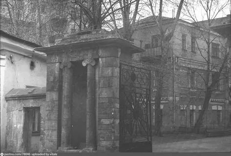 Абрикосов переулок