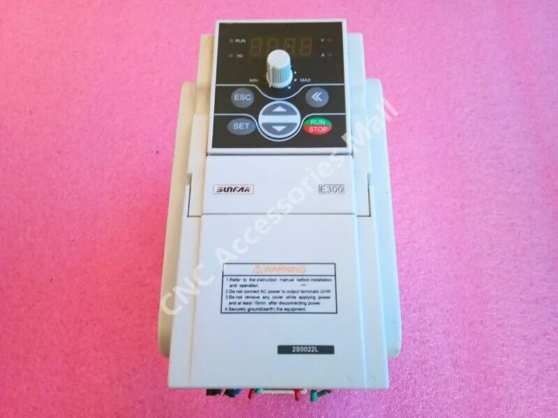 Частотник 1500 вт для чпу. Частотный преобразователь hy02d223b. Китайские частотные преобразователи lx3001. Частотный преобразователь hy02d223b. Плата управления частотника дельта.