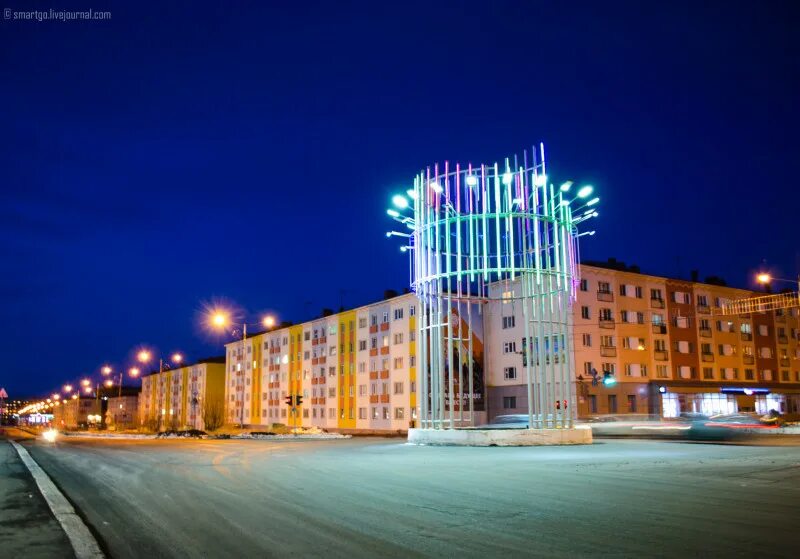 Город талнах красноярский край. Норильск центральная площадь. Норильск центр города. Гостиница талнах норильск. Город норильск красноярского края.