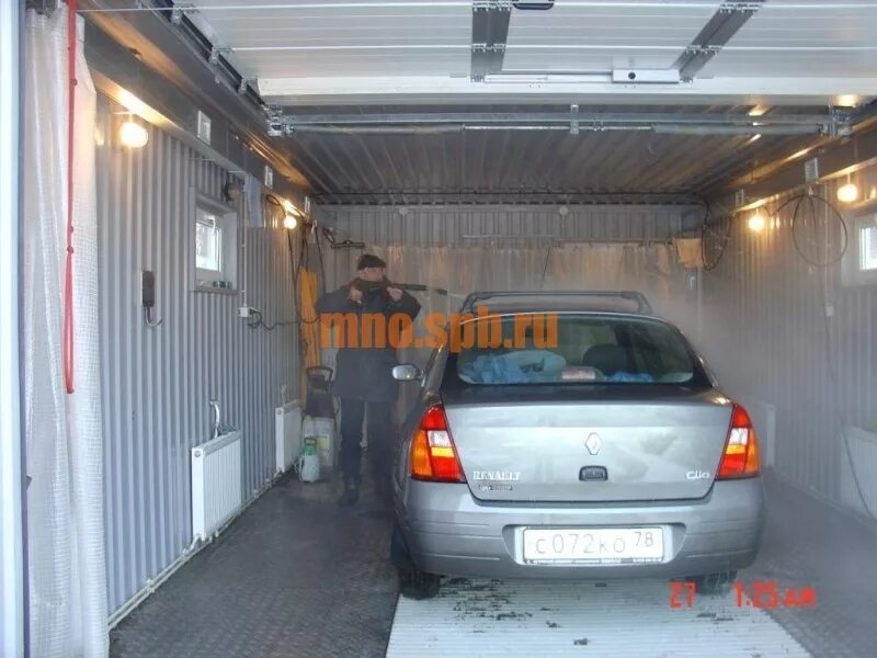 Поставить машину в теплый гараж. Мойка в гараже. автомойки и гаражом. автомойка из гаража. обустройство автомойки.