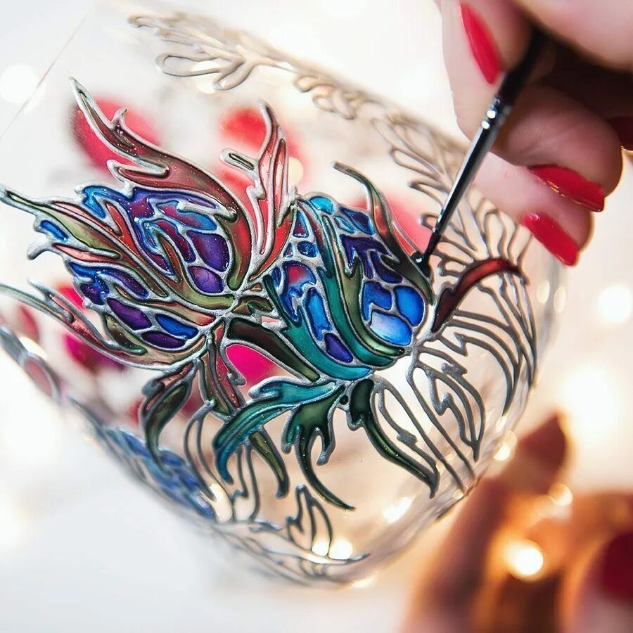 витраж роспись по стеклу. витражная роспись по стеклу. екатерина голанд витраж. витраж витражными красками. витражи на стекле.