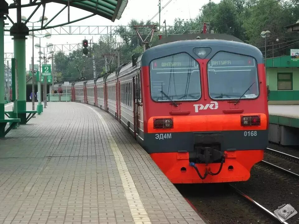 Электричка. Пригородный поезд. Электричка Москва. Пригородные электрички.