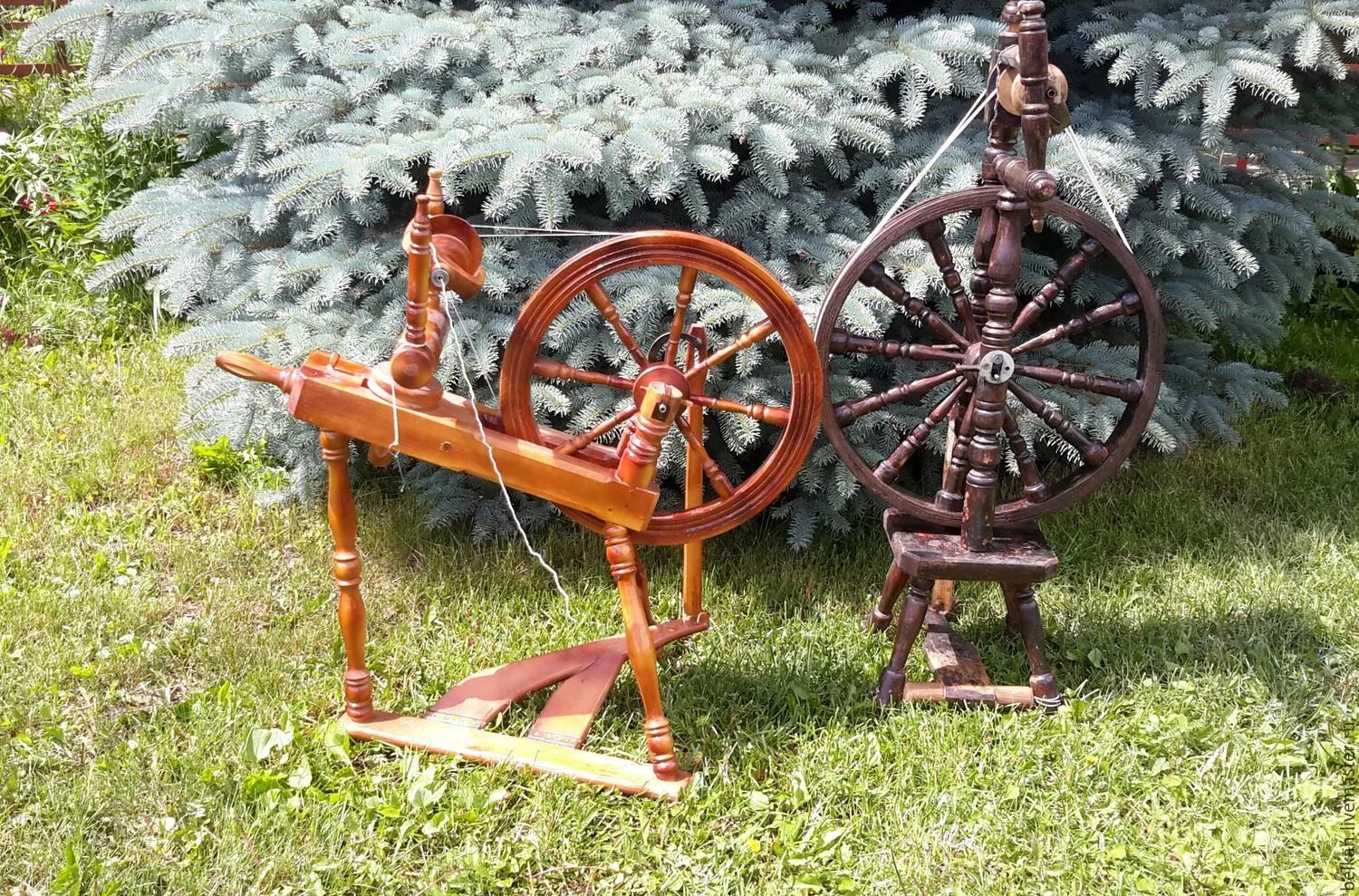 мезенская прялка донце. прялка чухонка. пермогорская роспись 19 век. самопрялка калаурот это. прялка в древней руси.