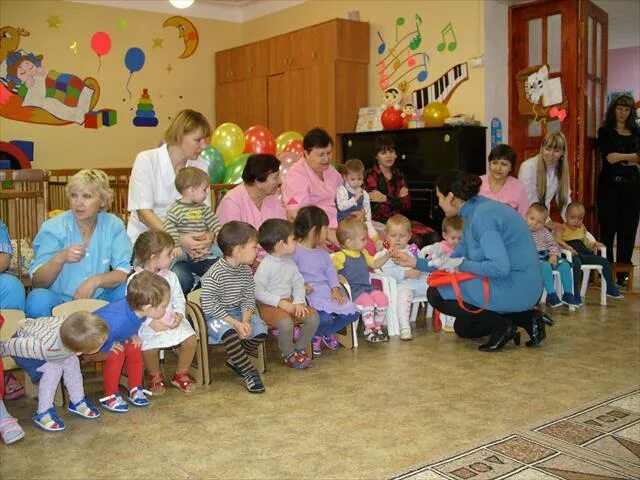 Собираем деньги на высокий детский манеж для дома ребенка при женской колонии в 