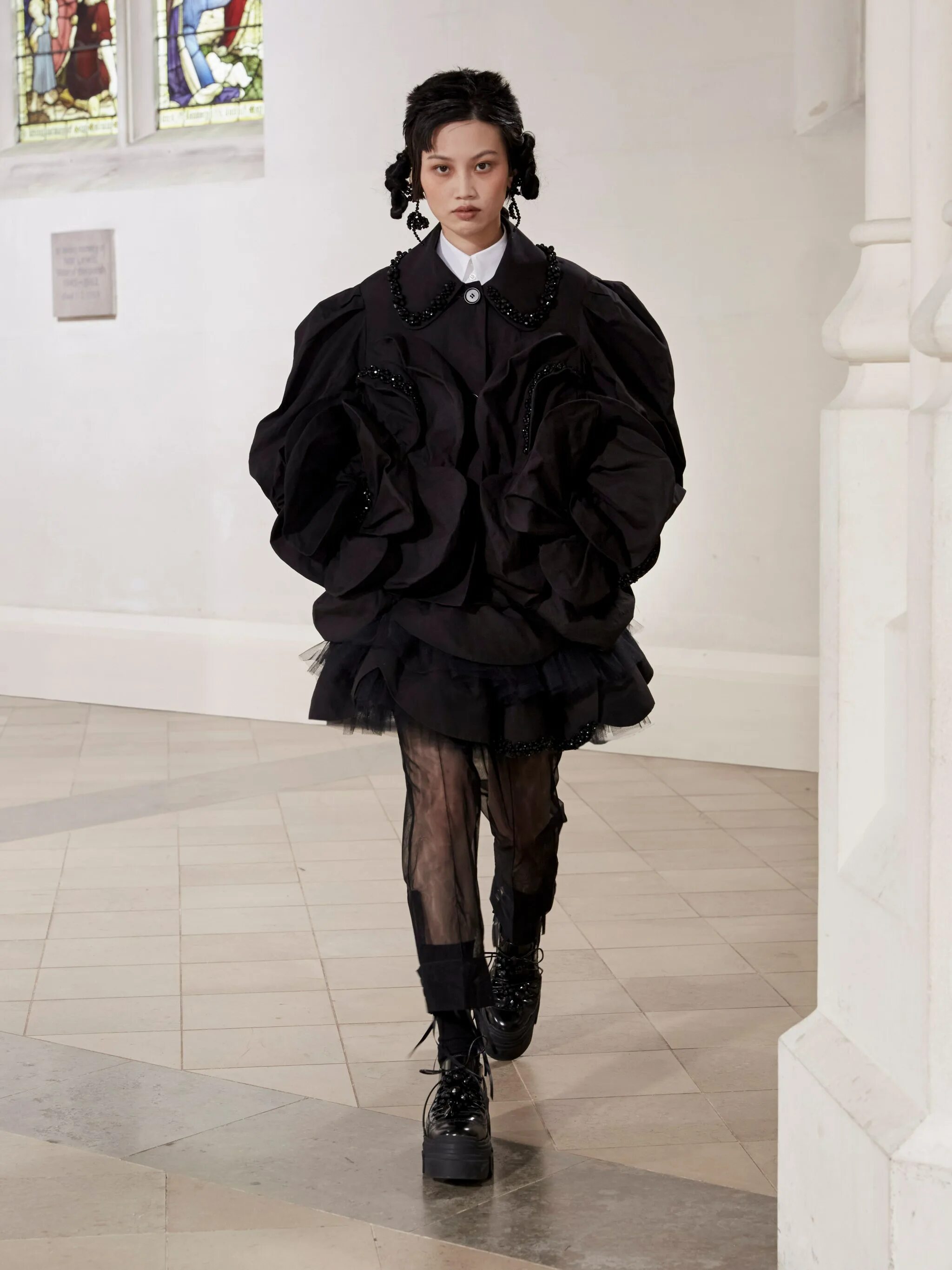 Simone Rocha 2021. Simone Rocha 2022. Показ Simone Rocha 2022. Simone Rocha AW 2021.