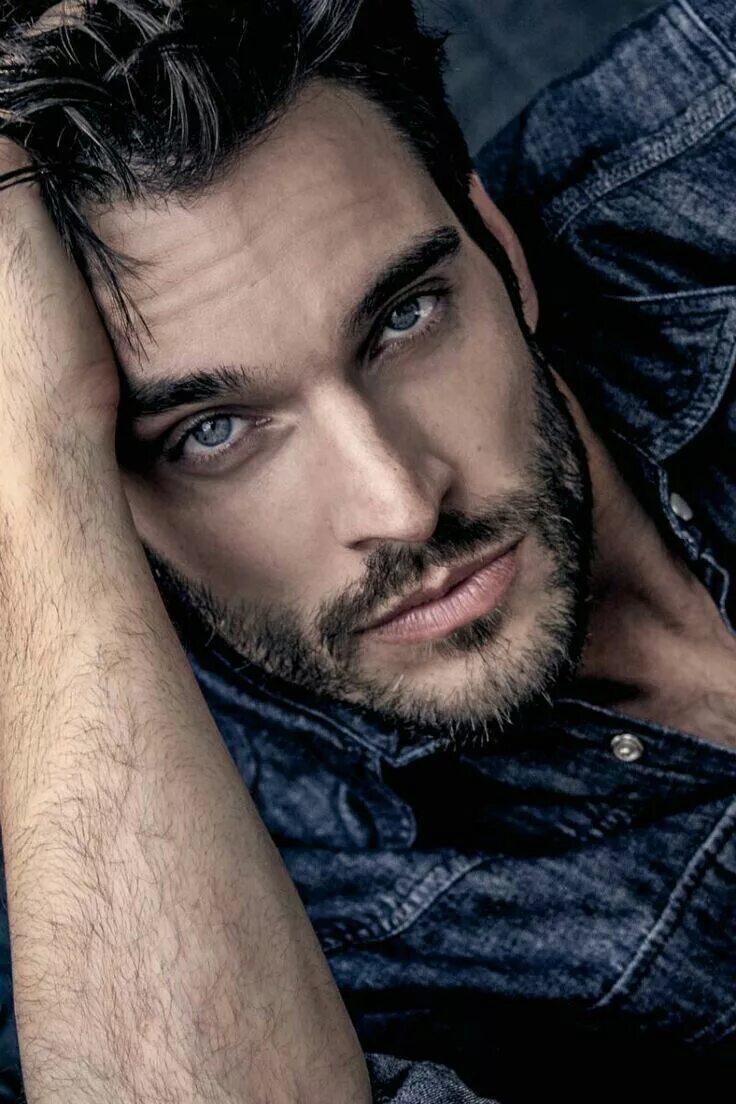 Брюнет с синими глазами мужчина фото ian somerhalder YouTube