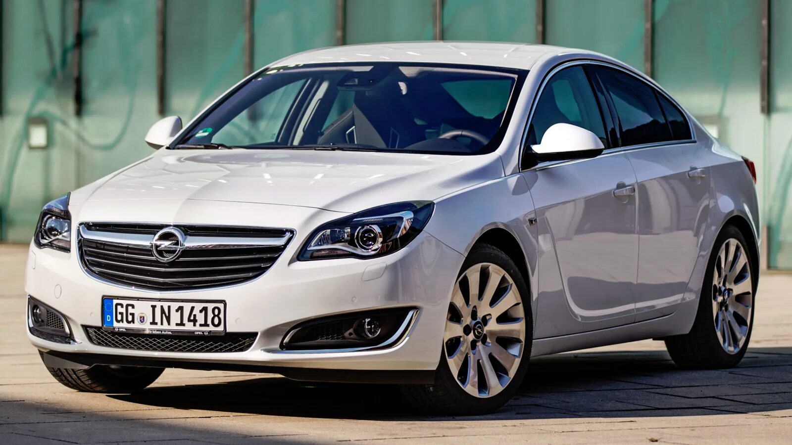 Opel insignia отзывы. Opel Insignia. Опель Инсигния 2015. Opel Insignia 2013. Opel Insignia NB, 2013.