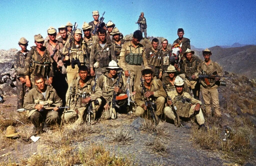 Кандагар разведрота 1986-1988. Разведрота афганистан. Дшб 66 бригады афганистан. Кандагар разведрота 1986-1988. Разведрота афганистан.