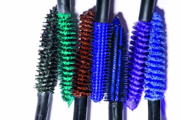 Colored mascara