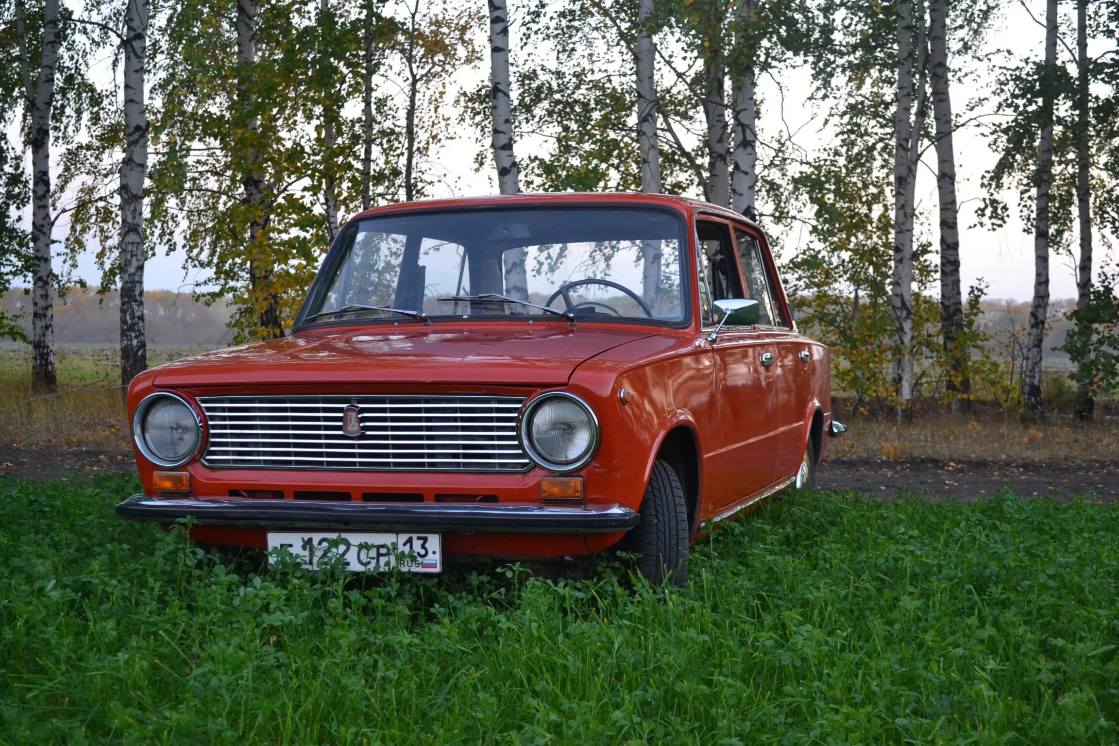 ВАЗ 2101. Жигули ВАЗ 2101. Красная Жигули ВАЗ-2101. Песня красная копейка по краснодару мчится