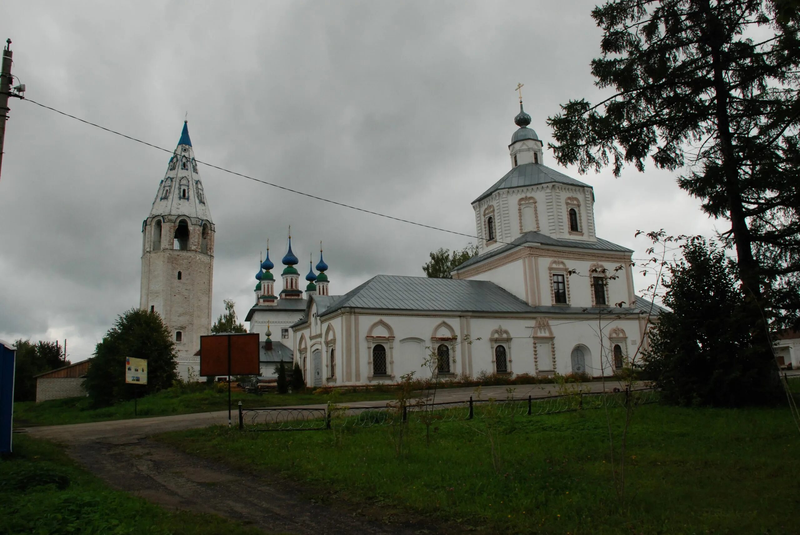 Ивановская обл Лух. Посёлок Лух Ивановской области. Город Лух Костромской губернии. Успенский храм Лух Ивановская область. Погода в лухском районе ивановской