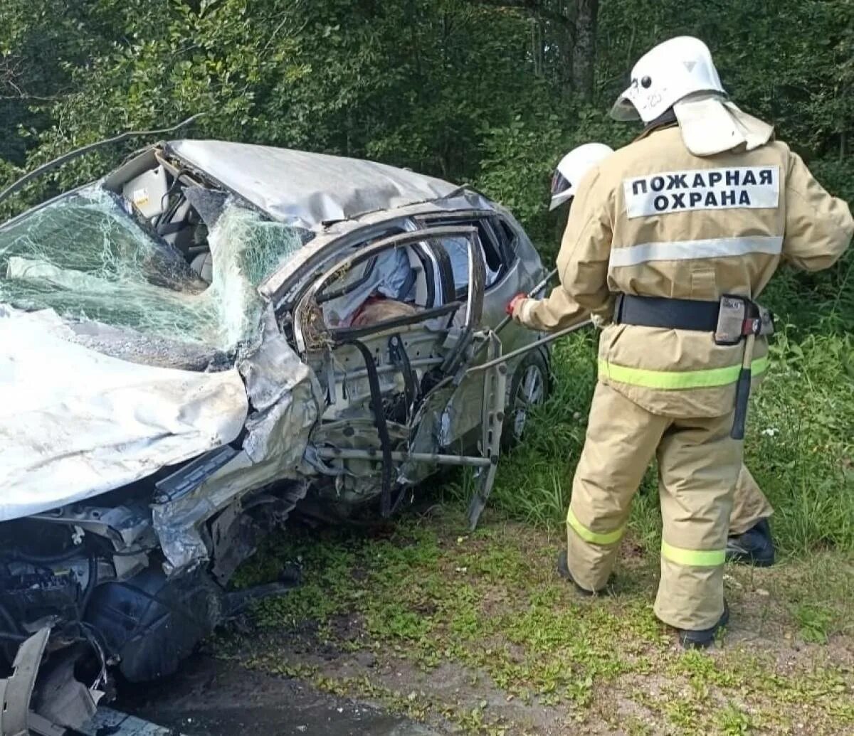 Происшествия в новгородской области. Фото аварий автомобилей.