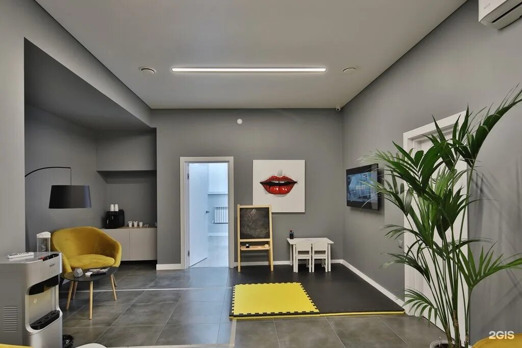 Листья дизайн. Agency логотип. Гугл фон. Design left. Days left.