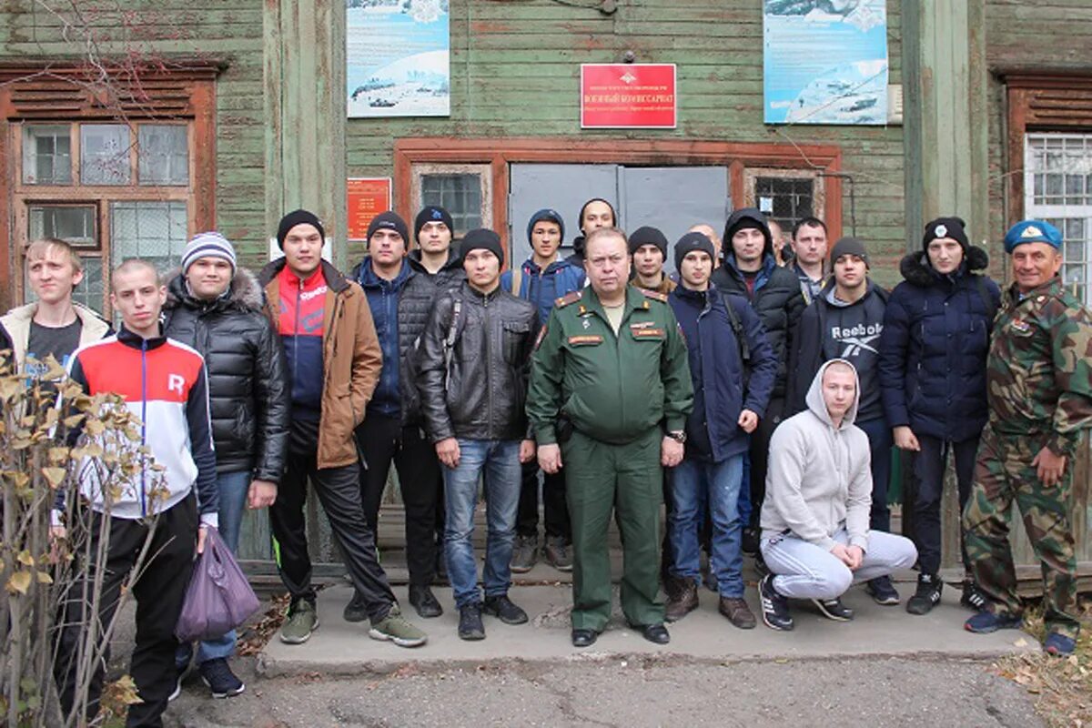 Комиссариат дзержинск. Военкомат Иркутск Дзержинск. Поселок Дзержинск Иркутск военкомат. Военный комиссариат Иркутского района, посёлок Дзержинск. Военкомат Усть-Кут.