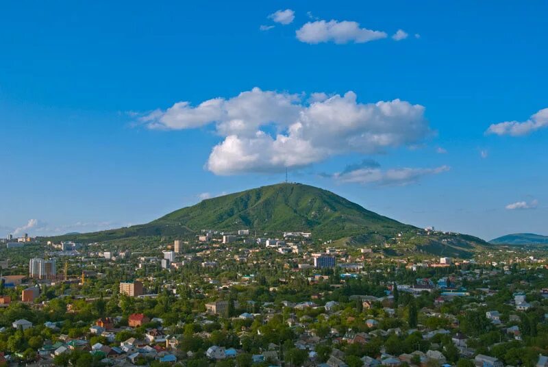 Гора Машук в Пятигорске. Гора Машук в Пятигорске Минеральные воды. Пятигорск гора Машук достопримечательности. Гора казачка Пятигорск. Ставропольский край г северный