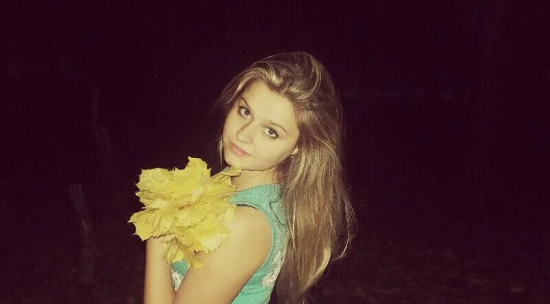 Футболка лучшая девушка. Картинки для девушки настеньки. Анастасия шевченко 2021. Имя настя. Найти девушку настю.